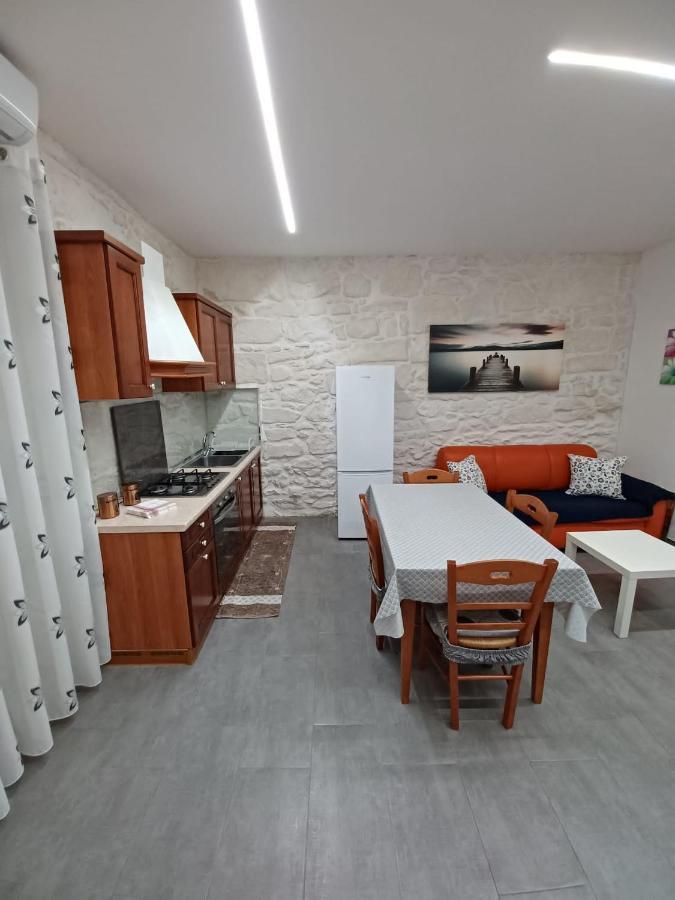 Casa Emilia Apartman Ragusa Kültér fotó